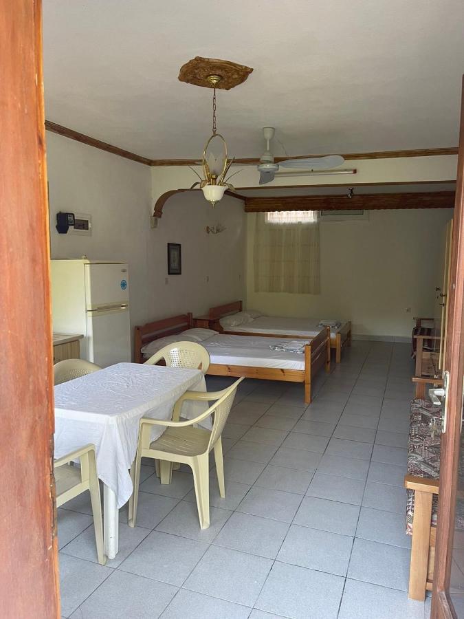 Exohi Apartments 弗拉斯纳 外观 照片